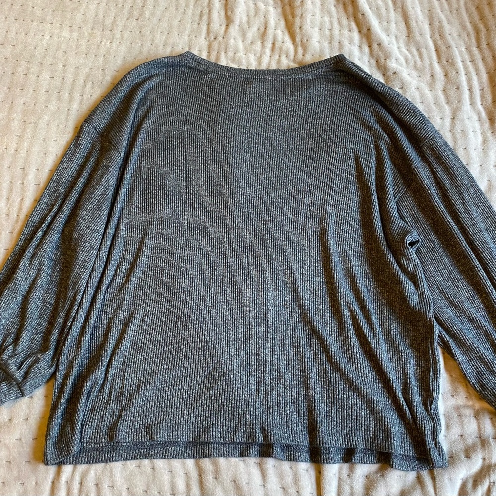 Daily Ritual Ribbed Long Lantern Sleeve Top - Picture 7 of 10